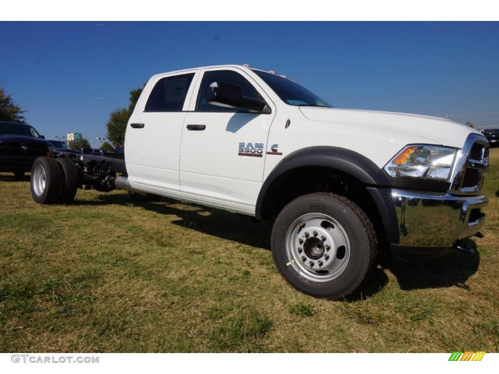 Bright White 2015 Ram 5500 Tradesman Crew Cab 4x4 Chassis Exterior Photo #98573731