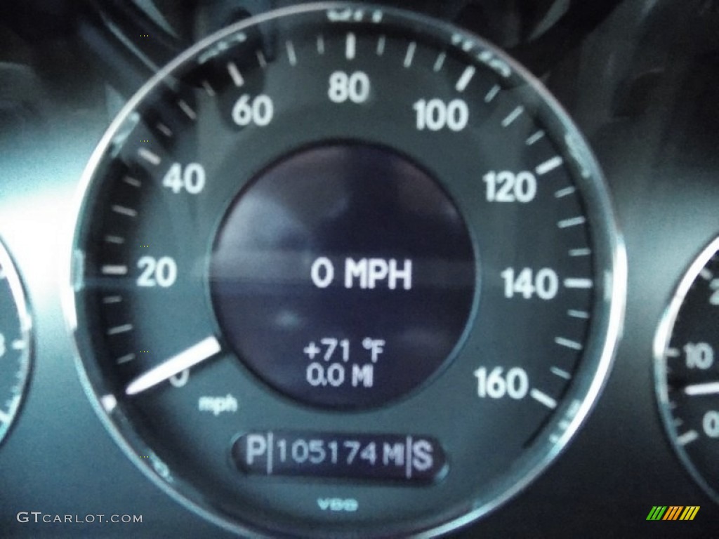 2009 E 350 4Matic Wagon - Jade Green Metallic / Cashmere photo #31