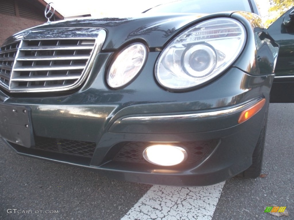 2009 E 350 4Matic Wagon - Jade Green Metallic / Cashmere photo #49