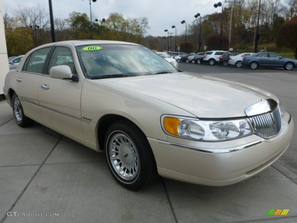 2000 Town Car Cartier - Ivory Parchment Pearl Tri Coat / Light Parchment photo #10