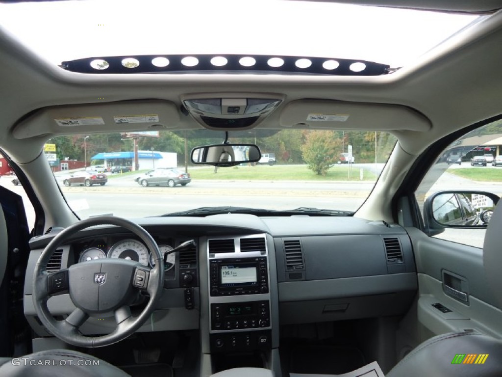 2006 Durango Limited HEMI 4x4 - Patriot Blue Pearl / Dark Slate Gray/Light Slate Gray photo #17