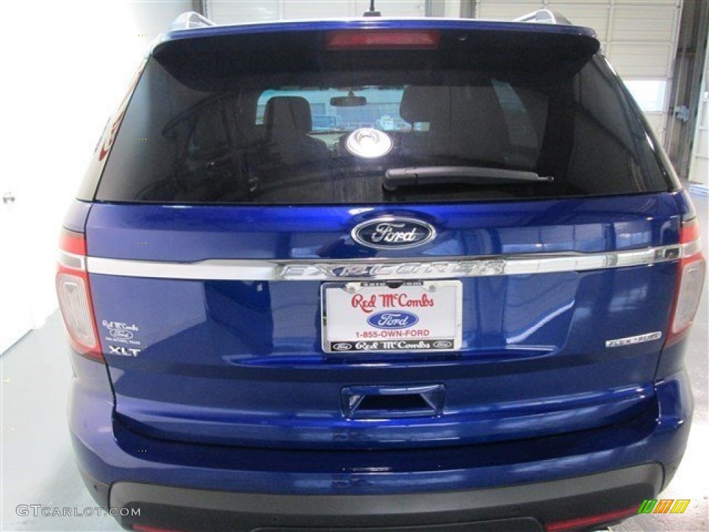 2015 Explorer XLT - Deep Impact Blue / Medium Light Stone photo #5