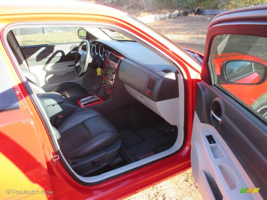 2006 Charger R/T Daytona - Inferno Red Crystal Pearl / Dark Slate Gray/Light Graystone photo #15