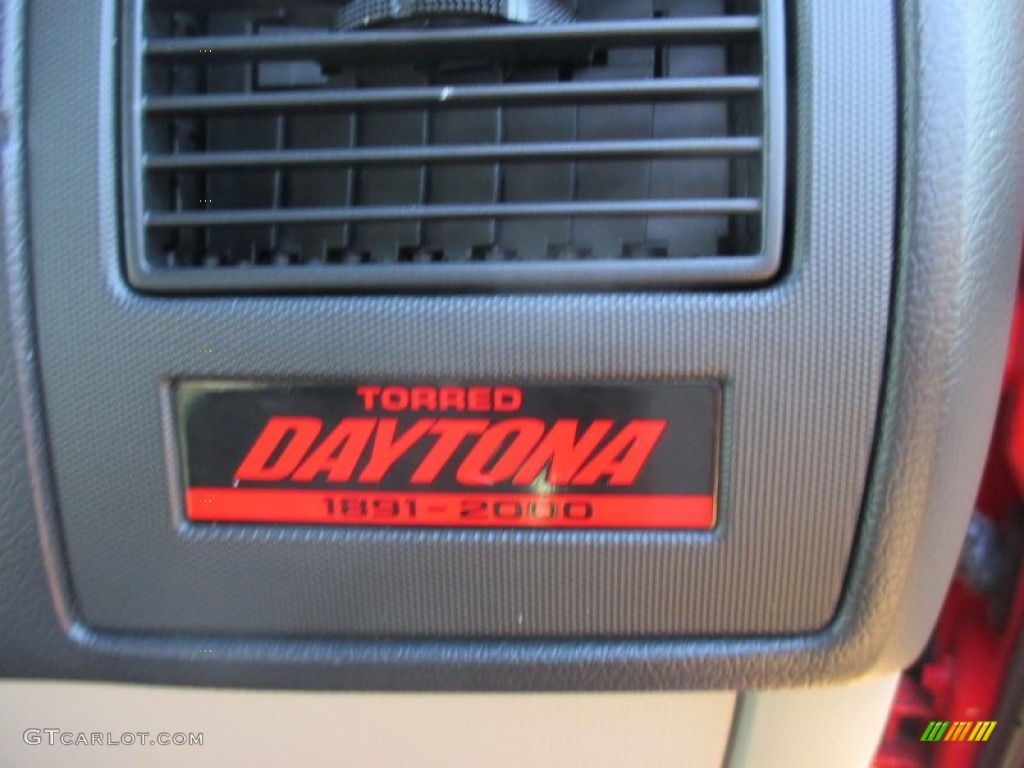 2006 Charger R/T Daytona - Inferno Red Crystal Pearl / Dark Slate Gray/Light Graystone photo #17