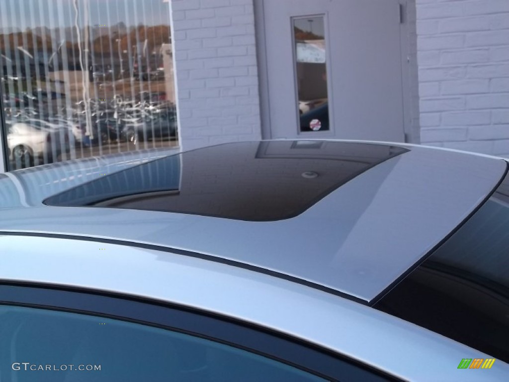 2015 Elantra Limited Sedan - Shimmering Air Silver / Black photo #4