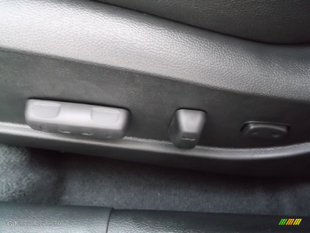 2015 Elantra Limited Sedan - Shimmering Air Silver / Black photo #11