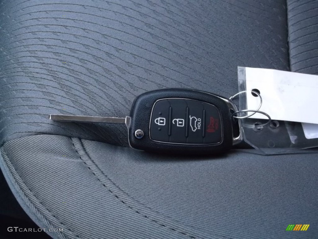 2015 Hyundai Santa Fe Sport 2.4 AWD Keys Photo #98589610
