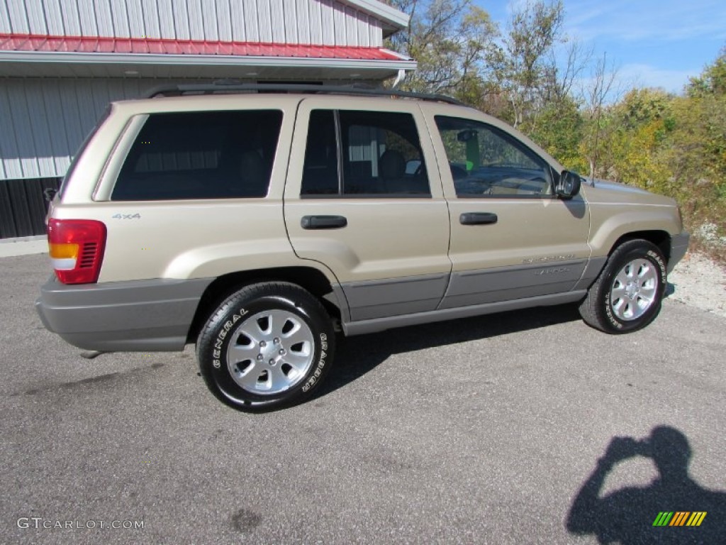 2001 Grand Cherokee Laredo 4x4 - Champagne Pearl / Sandstone photo #6