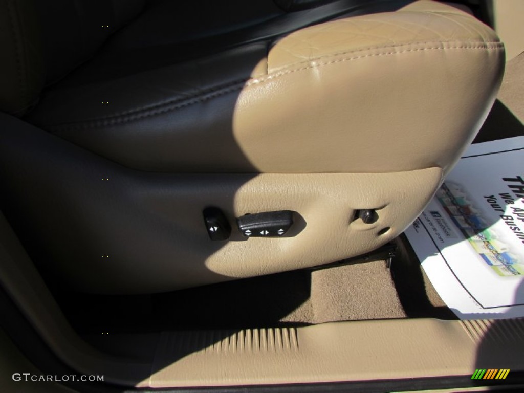 2001 Grand Cherokee Laredo 4x4 - Champagne Pearl / Sandstone photo #18