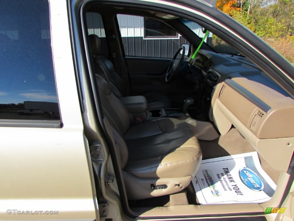 2001 Grand Cherokee Laredo 4x4 - Champagne Pearl / Sandstone photo #19