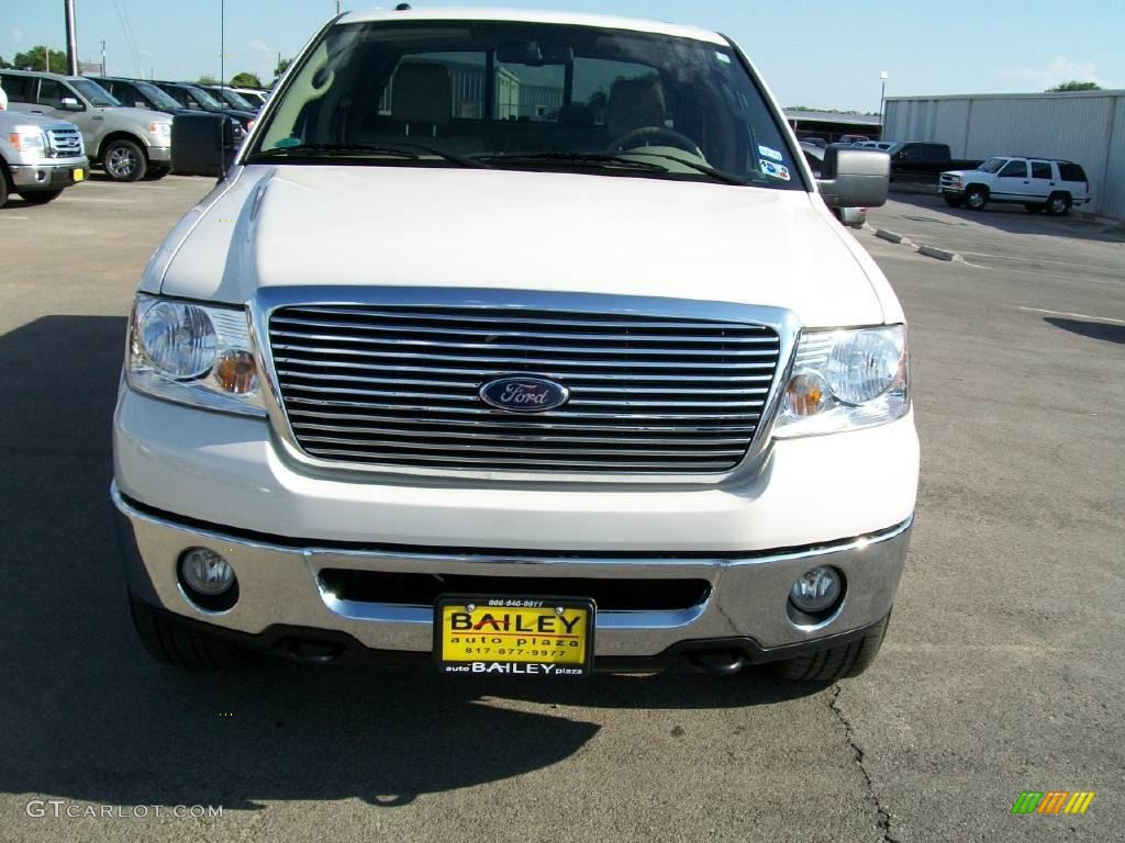 2007 F150 Lariat SuperCrew 4x4 - White Sand Tri-Coat / Tan photo #1