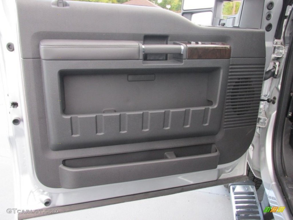 2015 F250 Super Duty Lariat Crew Cab 4x4 - Ingot Silver / Platinum Black photo #24