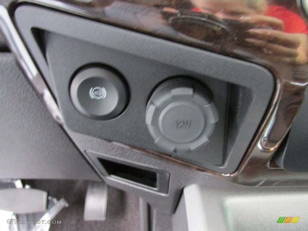 2015 F250 Super Duty Lariat Crew Cab 4x4 - Ingot Silver / Platinum Black photo #37