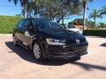 Black - Jetta SE Sedan Photo No. 7