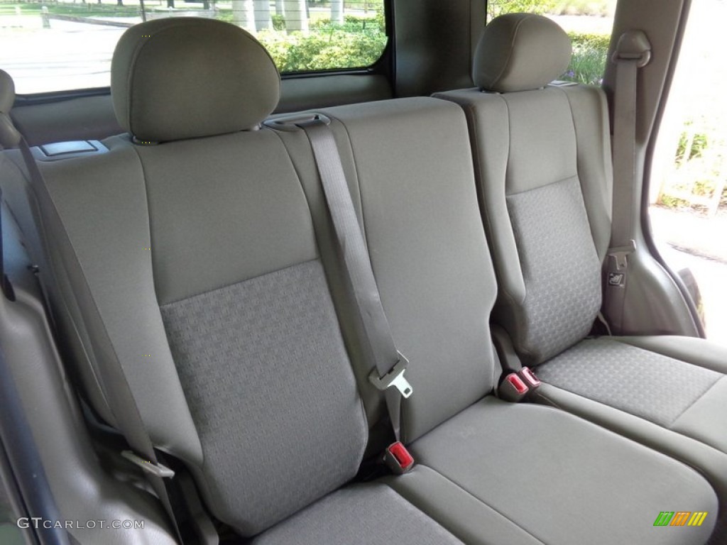 2006 Jeep Liberty CRD Sport 4x4 Rear Seat Photos