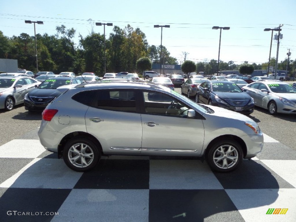2011 Rogue SV - Silver Ice Metallic / Gray photo #3