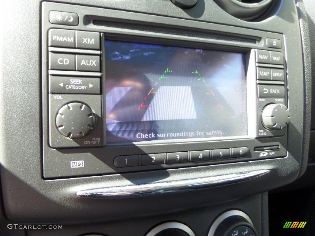 2011 Rogue SV - Silver Ice Metallic / Gray photo #18