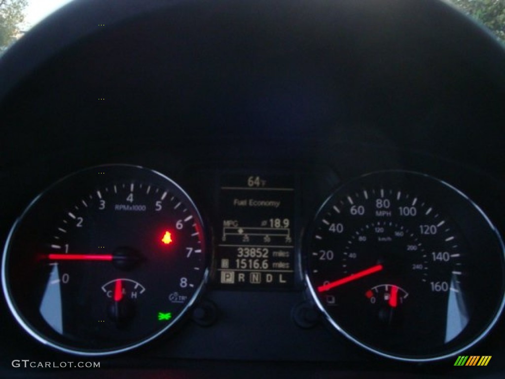 2011 Rogue SV AWD - Gotham Gray Metallic / Black photo #22