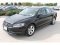 Black - Passat 2.5L SE Photo No. 4