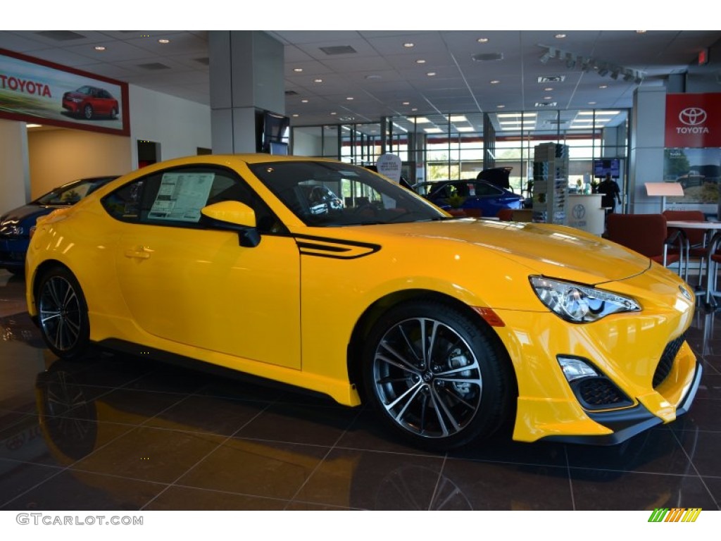 2015 FR-S Release Series 1.0 - RS 1.0 Yuzu Yellow / Black/Red Accents photo #1