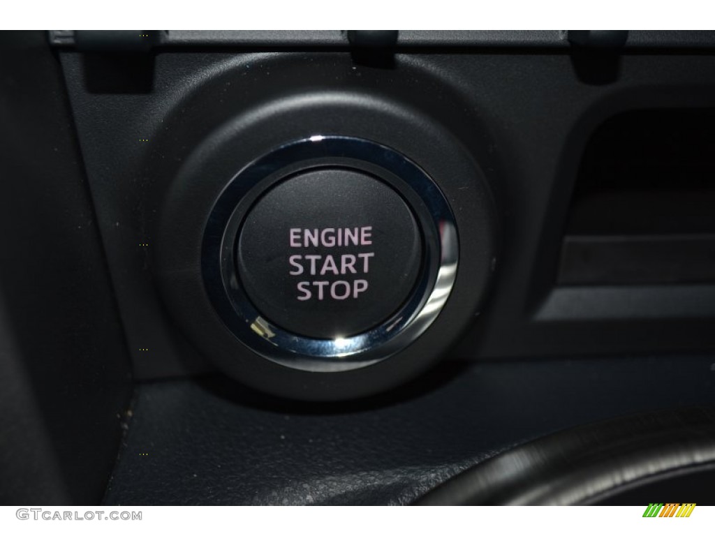 2015 Scion FR-S Release Series 1.0 Controls Photo #98632893