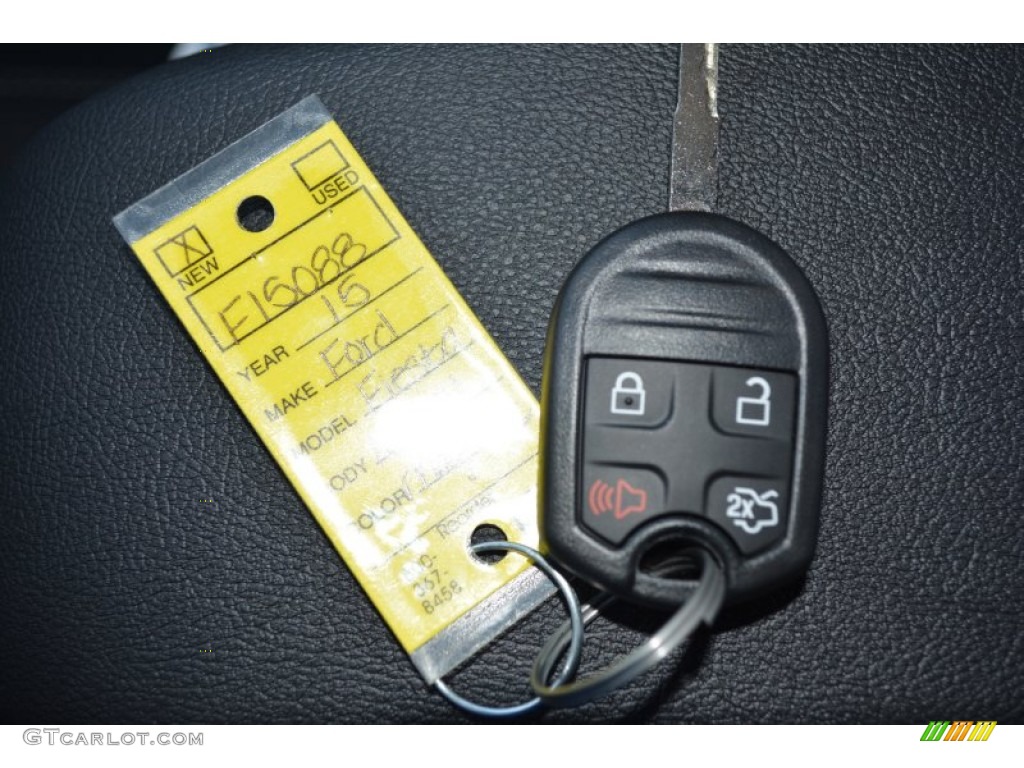 2015 Fiesta SE Hatchback - Magnetic Metallic / Charcoal Black photo #21