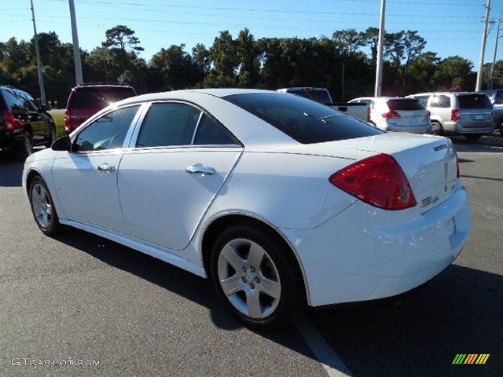 2010 G6 Sedan - Summit White / Ebony photo #3