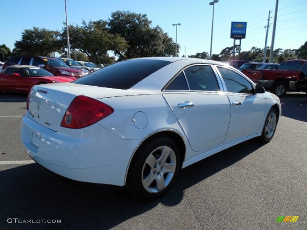 2010 G6 Sedan - Summit White / Ebony photo #8