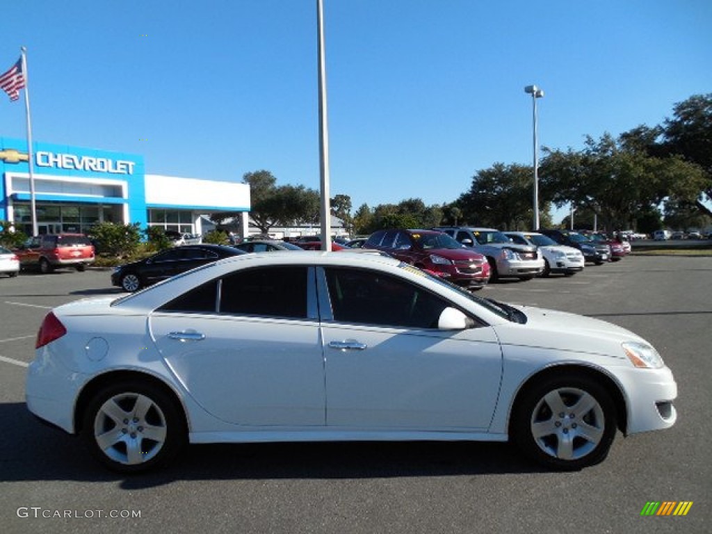 2010 G6 Sedan - Summit White / Ebony photo #9