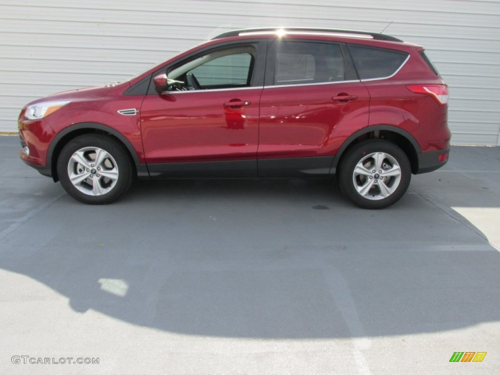 Ruby Red Metallic 2015 Ford Escape SE Exterior Photo #98636337