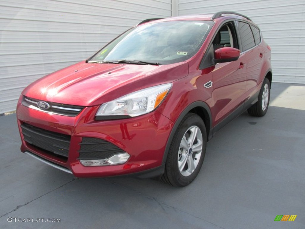 Ruby Red Metallic 2015 Ford Escape SE Exterior Photo #98636340