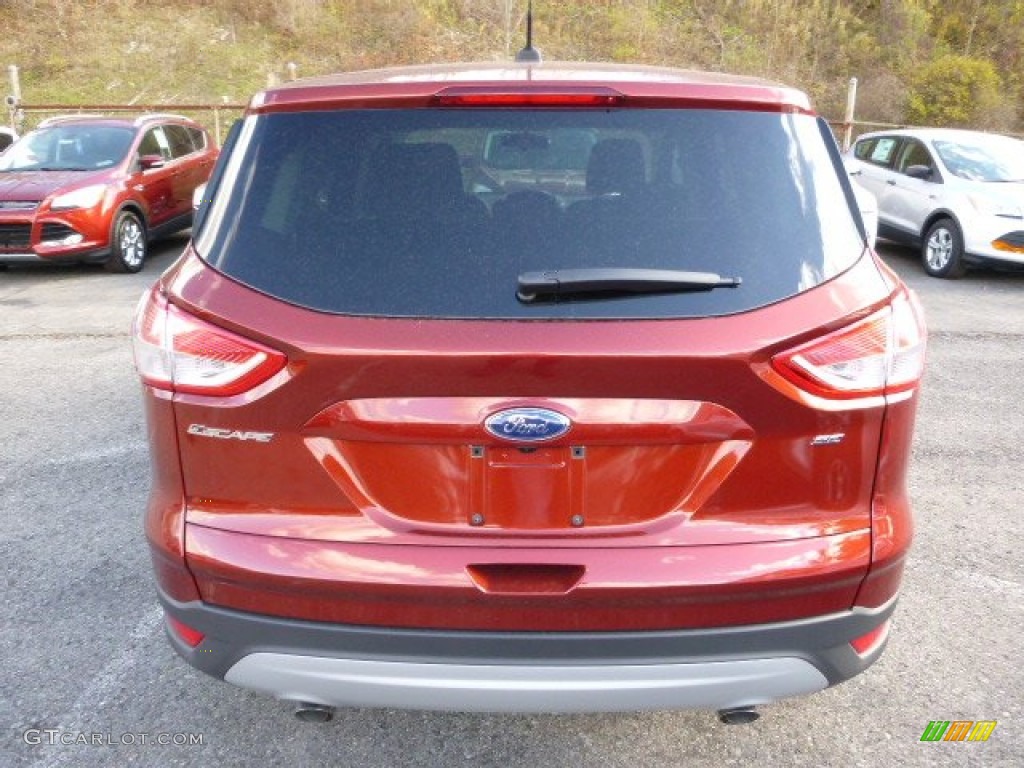 2015 Escape SE - Sunset Metallic / Medium Light Stone photo #4