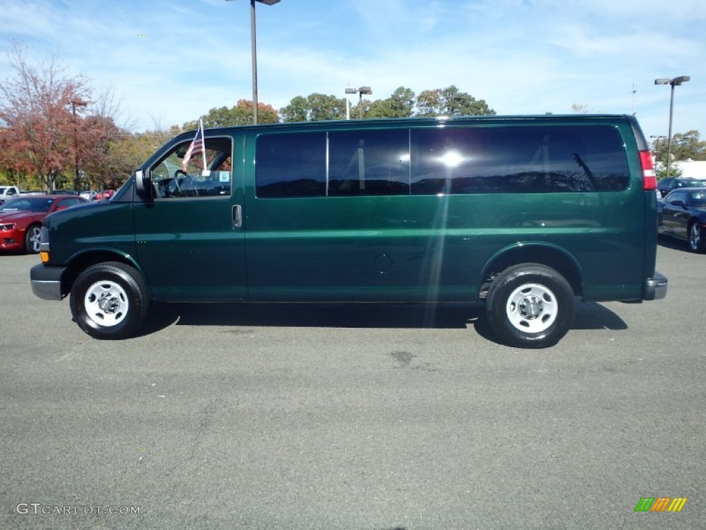 Dark Green Metallic 2014 Chevrolet Express 3500 Passenger Extended LT Exterior Photo #98643375