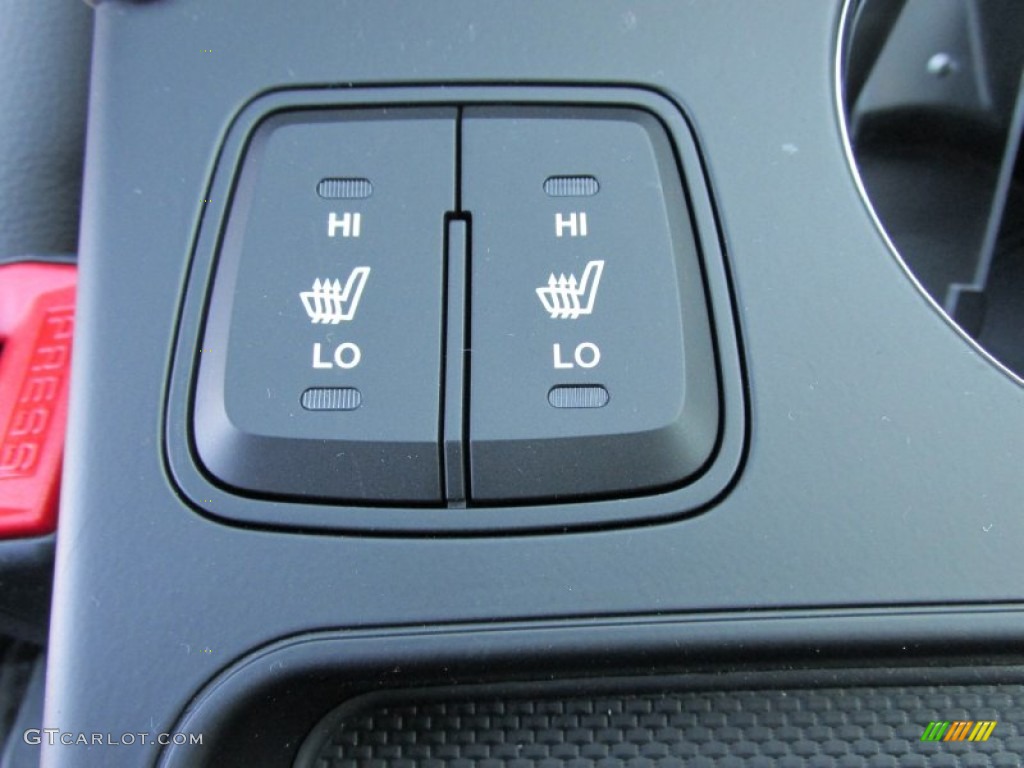 2015 Hyundai Sonata Hybrid Limited Controls Photo #98646485