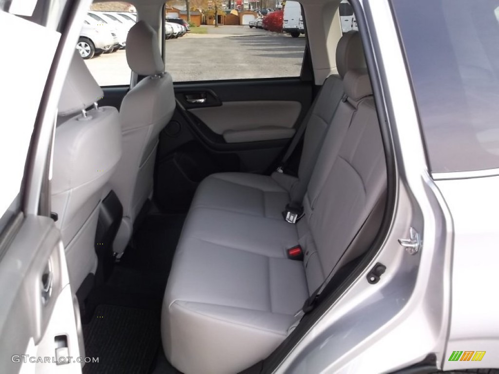 2015 Subaru Forester 2.5i Touring Rear Seat Photo #98648264