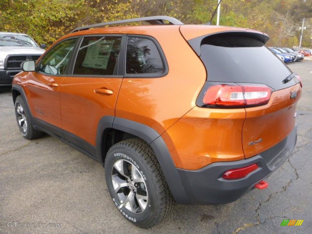 Mango Tango Pearl 2015 Jeep Cherokee Trailhawk 4x4 Exterior Photo #98648591