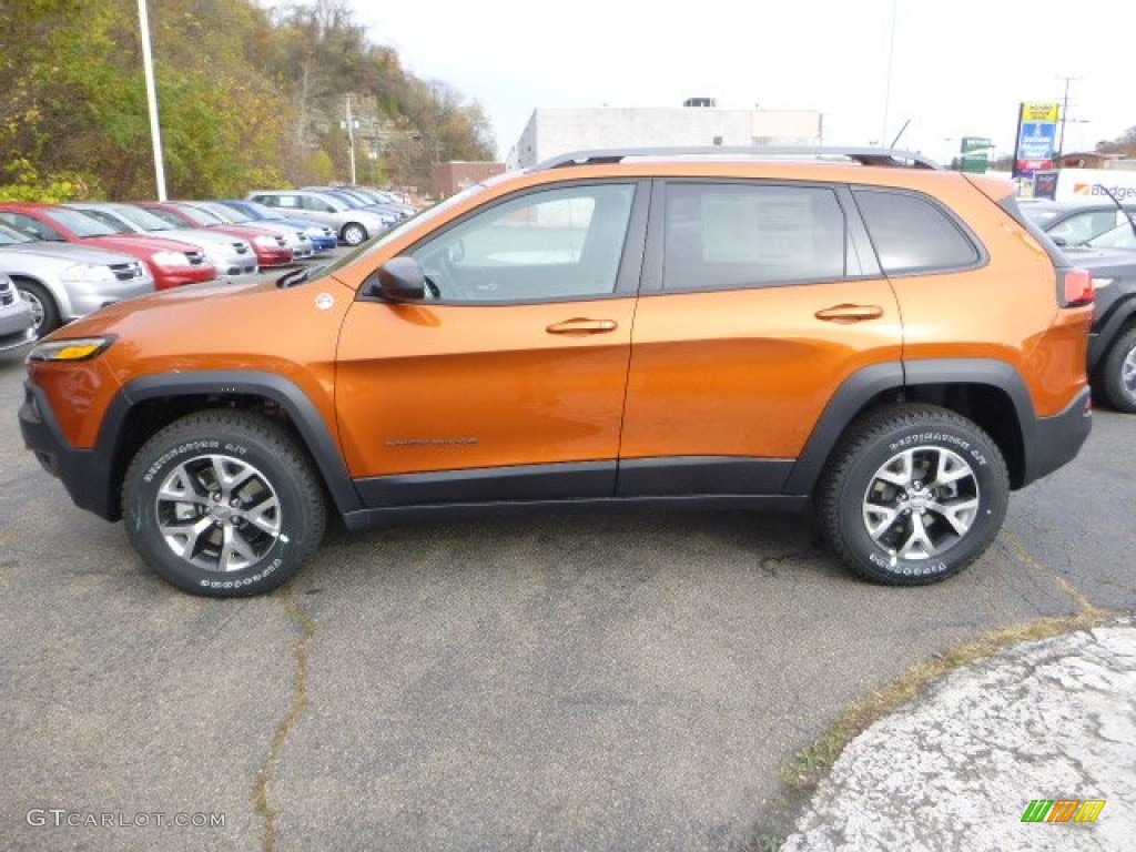 Mango Tango Pearl 2015 Jeep Cherokee Trailhawk 4x4 Exterior Photo #98648615
