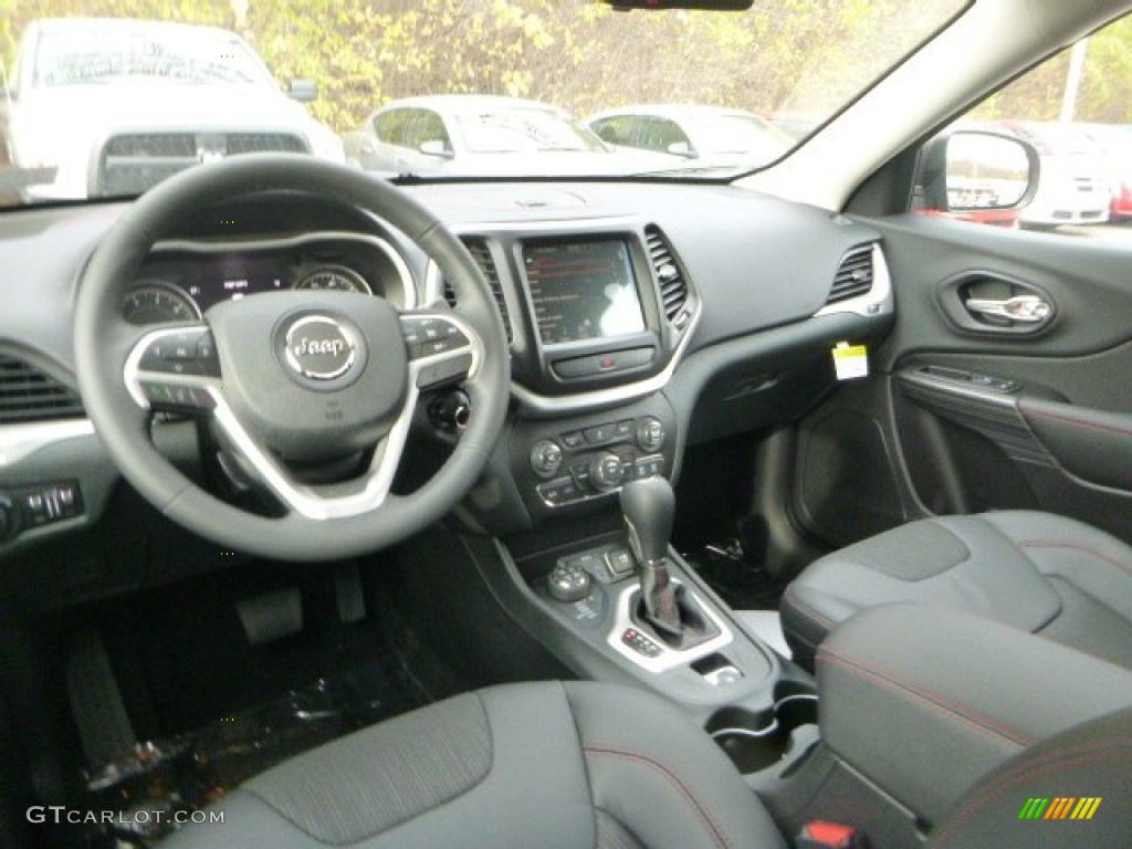 Trailhawk Black Interior 2015 Jeep Cherokee Trailhawk 4x4 Photo #98648684