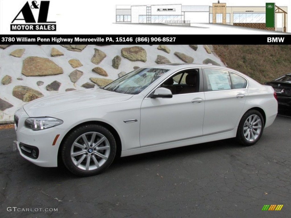 2015 5 Series 535i xDrive Sedan - Alpine White / Cinnamon Brown photo #1