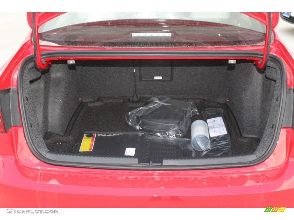 2015 Volkswagen Jetta Sport Sedan Trunk Photos