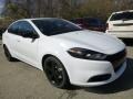 Bright White - Dart SXT Photo No. 7