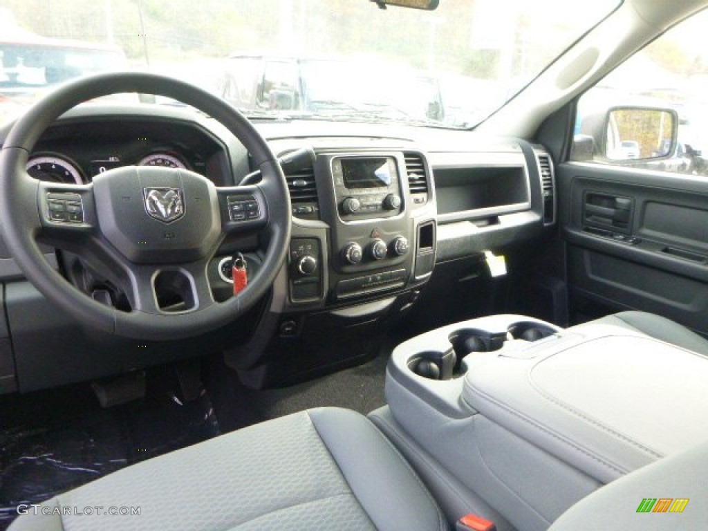 2015 1500 Tradesman Quad Cab 4x4 - Bright White / Black/Diesel Gray photo #17