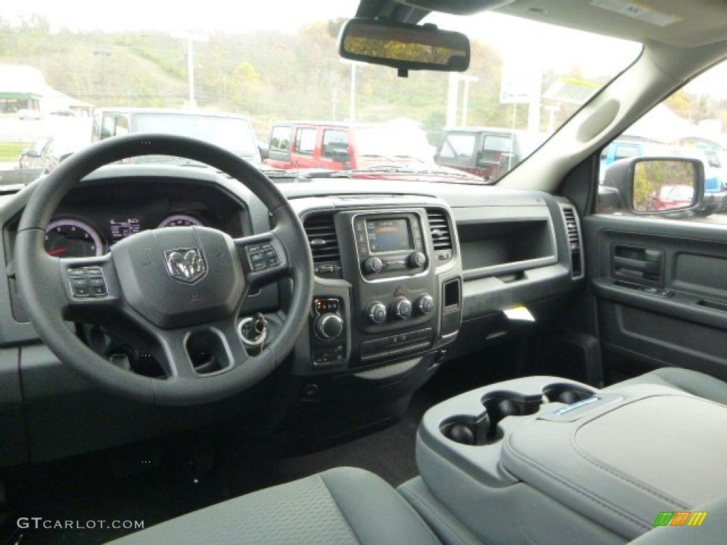 Black/Diesel Gray Interior 2015 Ram 1500 Express Quad Cab 4x4 Photo #98658068