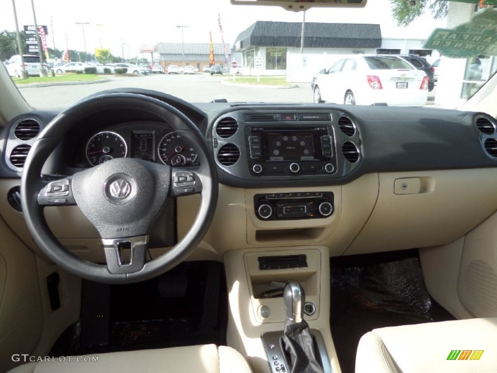 2012 Tiguan SEL - Deep Black Metallic / Beige photo #15