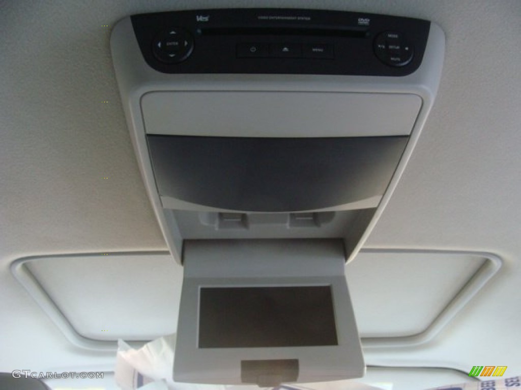 2007 Aspen Limited HEMI 4WD - Brilliant Black Crystal Pearl / Dark Khaki/Light Graystone photo #13