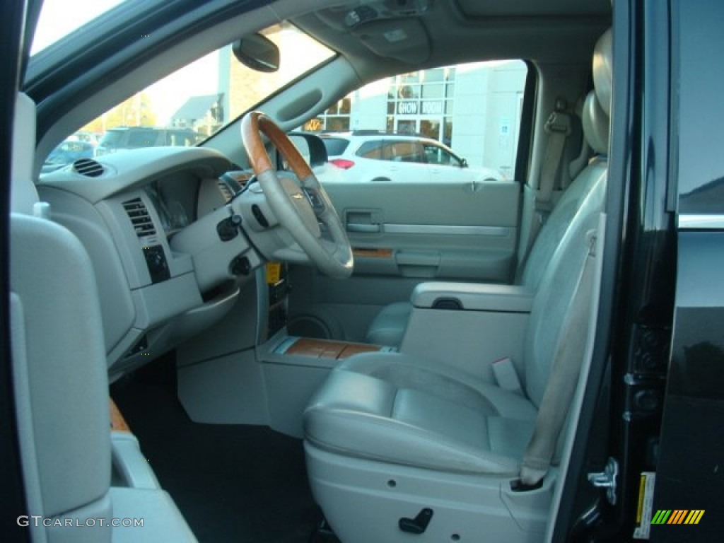 2007 Aspen Limited HEMI 4WD - Brilliant Black Crystal Pearl / Dark Khaki/Light Graystone photo #16