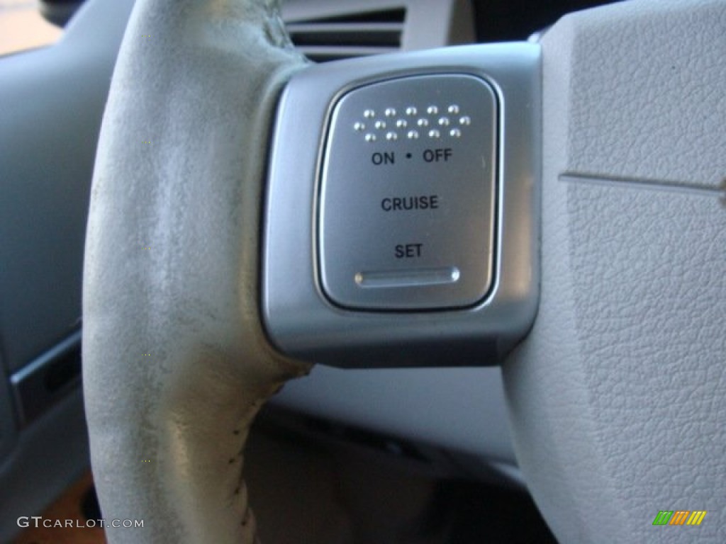 2007 Aspen Limited HEMI 4WD - Brilliant Black Crystal Pearl / Dark Khaki/Light Graystone photo #21