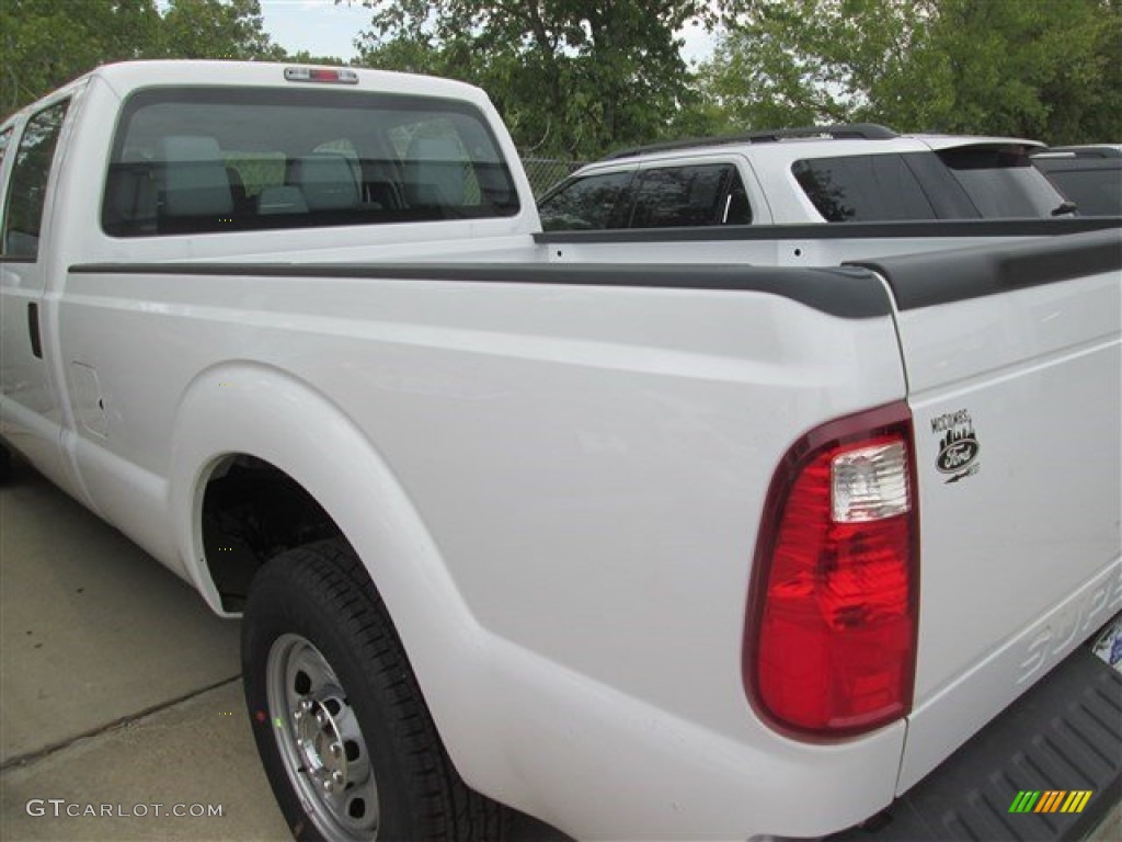 2015 F250 Super Duty XL Crew Cab - Oxford White / Steel photo #6