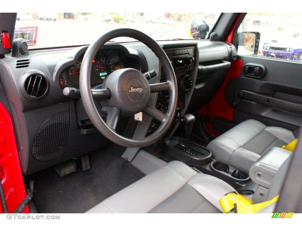 2009 Wrangler X 4x4 - Flame Red / Dark Slate Gray/Medium Slate Gray photo #15