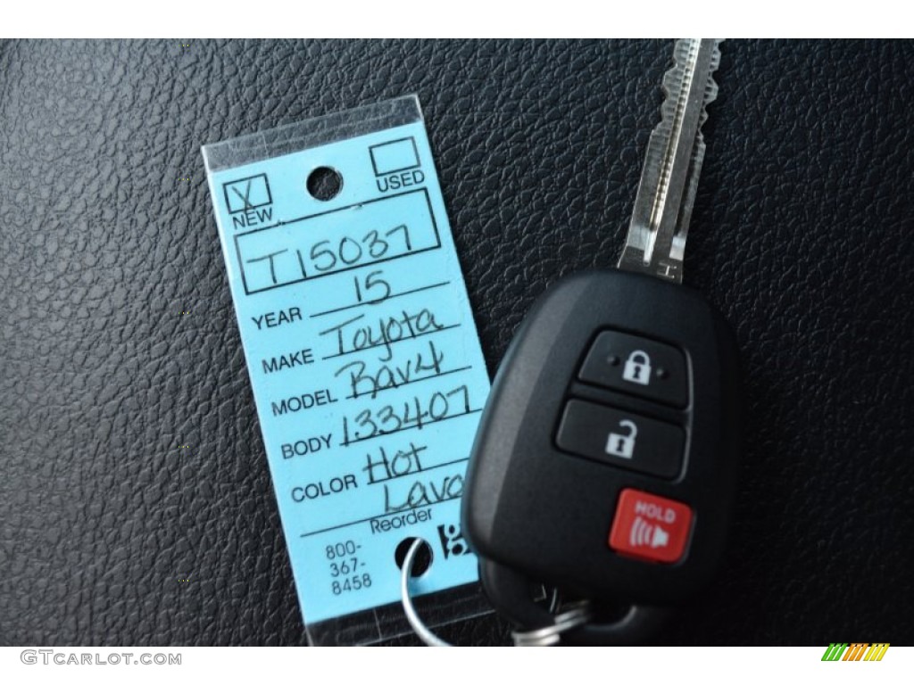 2015 Toyota RAV4 LE Keys Photos